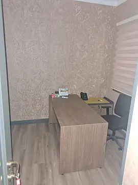 Kirayə verilir 5 otaqlı ofis 135 m²