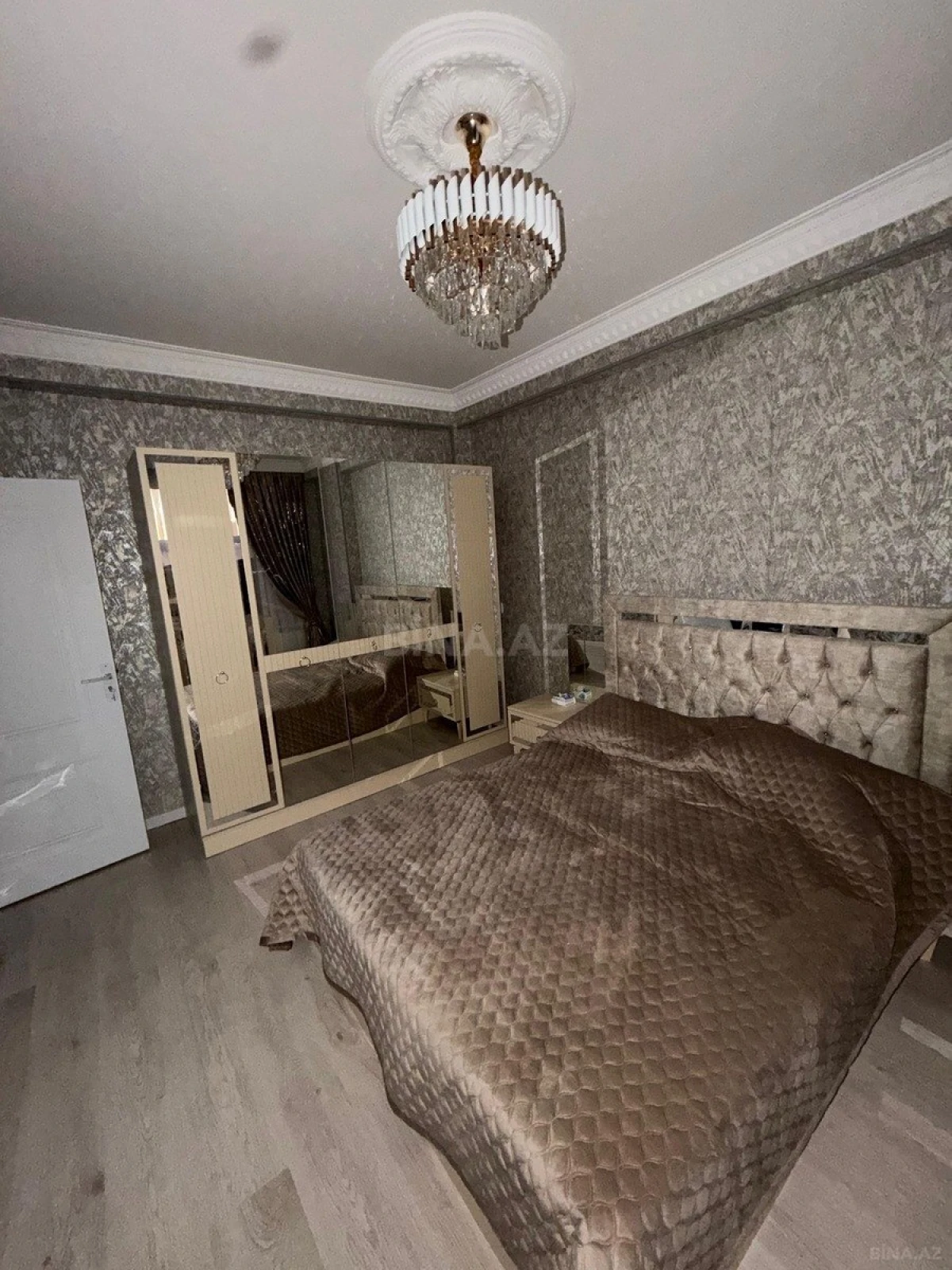 Satılır 2 otaqlı mənzil 38 m²