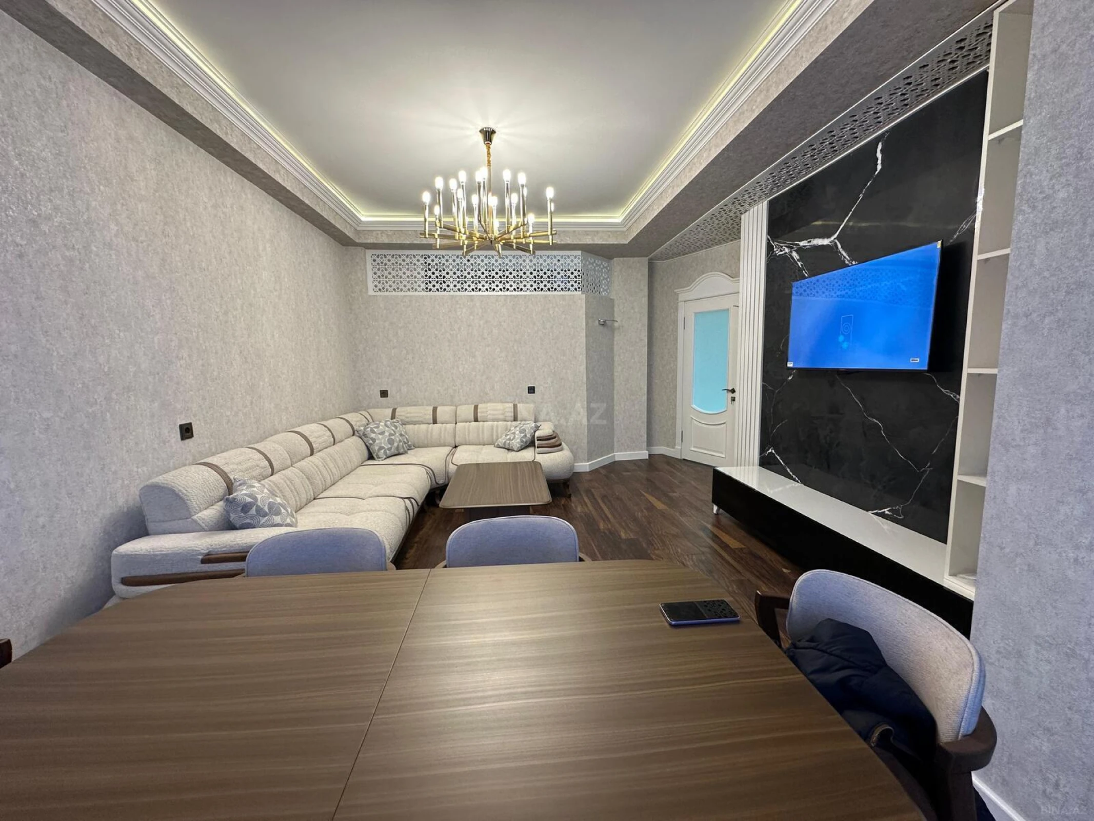 Kirayə verilir 3 otaqlı mənzil 110 m²