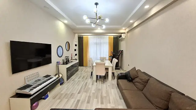 Satılır 3 otaqlı mənzil 70 m² — Bakı 3 otaq 70.00 m²