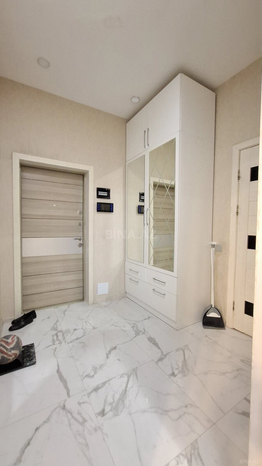 Satılır 3 otaqlı mənzil 70 m²