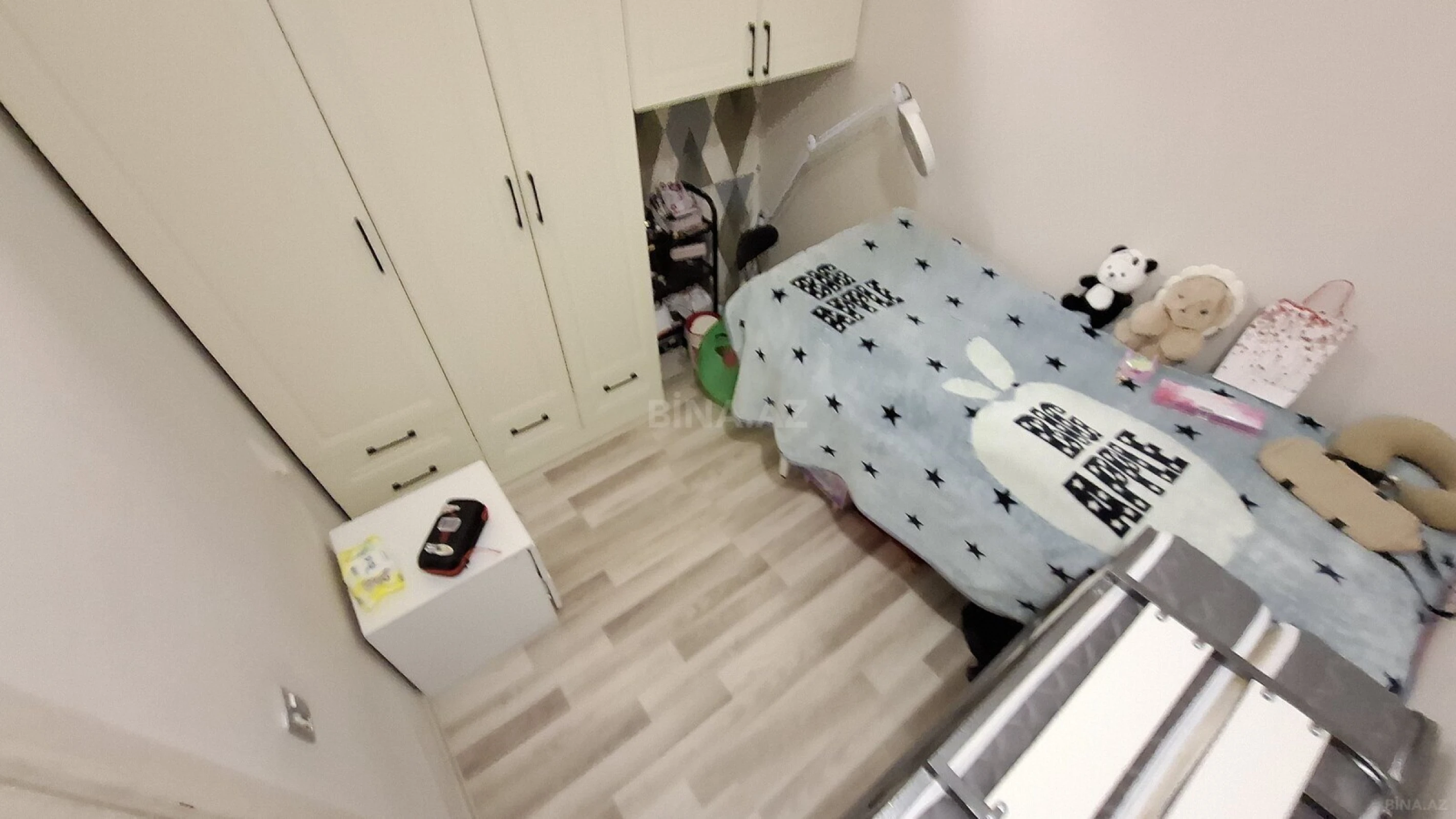Satılır 3 otaqlı mənzil 70 m²