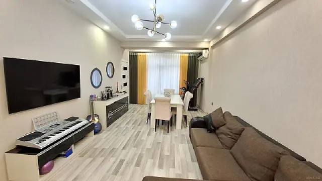 Satılır 3 otaqlı mənzil 70 m²