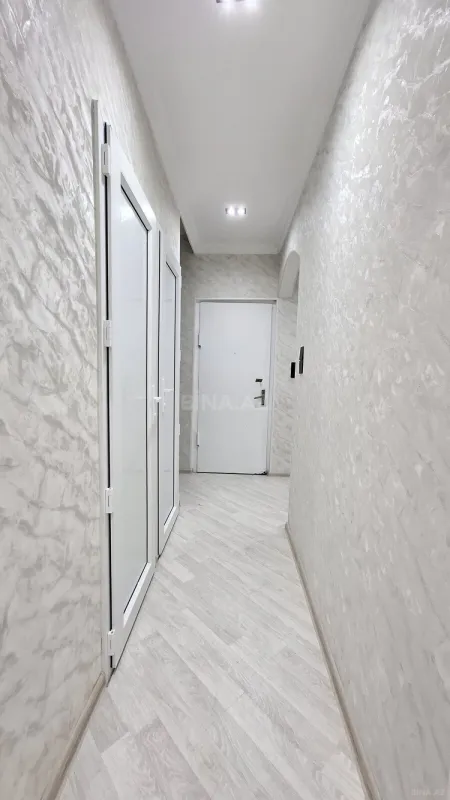 Satılır 2 otaqlı mənzil 75 m²