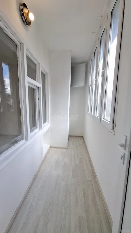 Satılır 2 otaqlı mənzil 75 m²