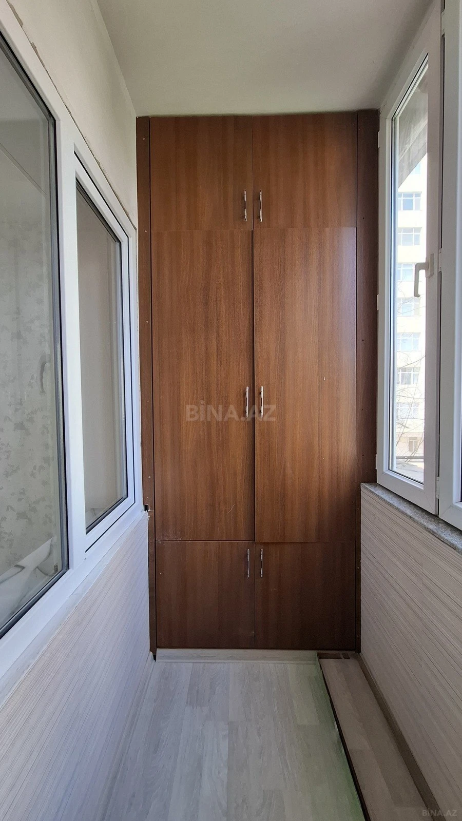 Satılır 2 otaqlı mənzil 75 m²