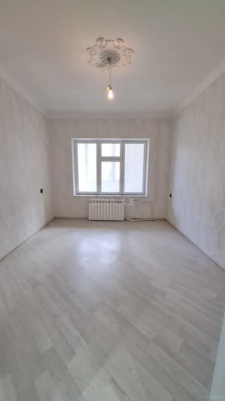 Satılır 2 otaqlı mənzil 75 m²