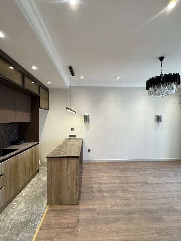 Satılır 2 otaqlı mənzil 62 m²