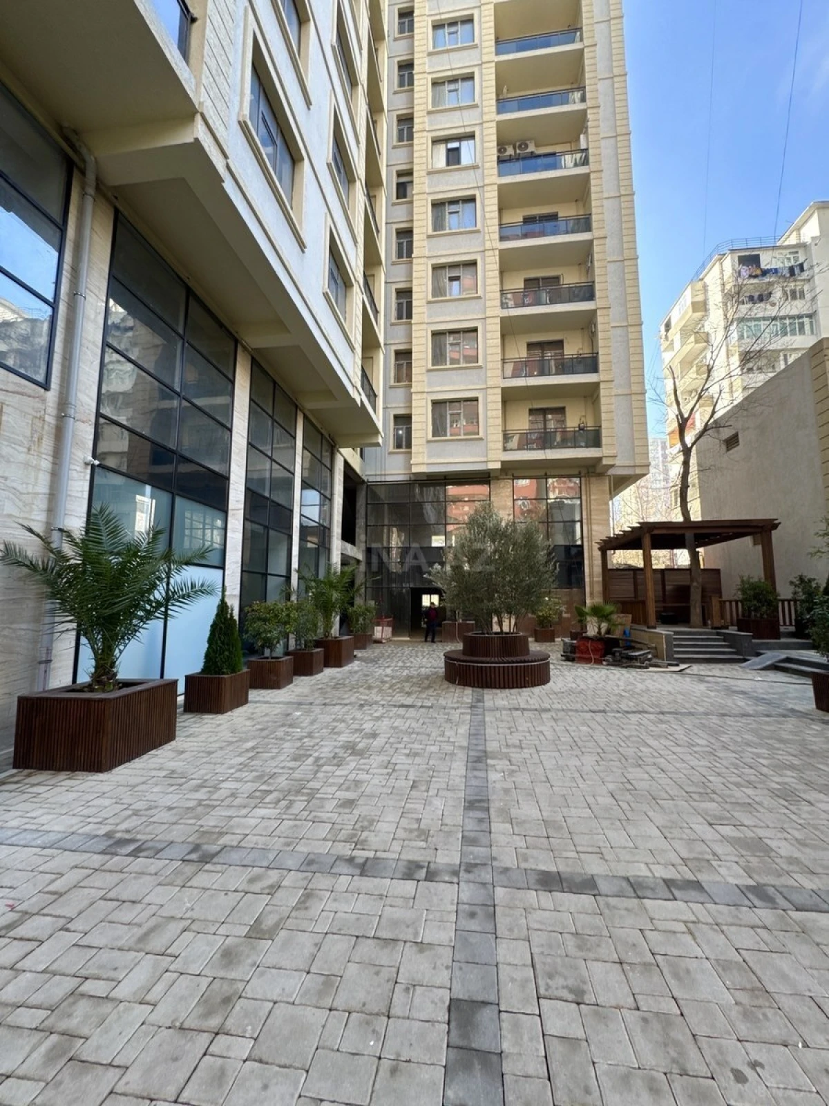 Satılır 2 otaqlı mənzil 62 m²