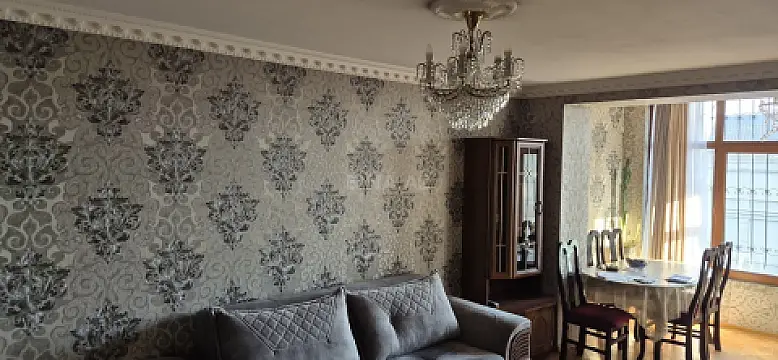 Satılır 3 otaqlı mənzil 70 m²