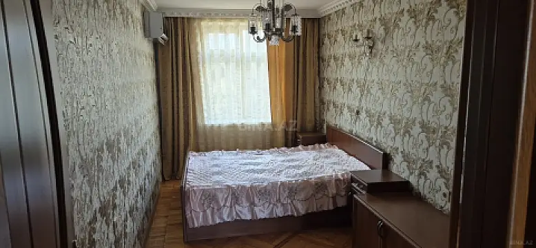 Satılır 3 otaqlı mənzil 70 m²