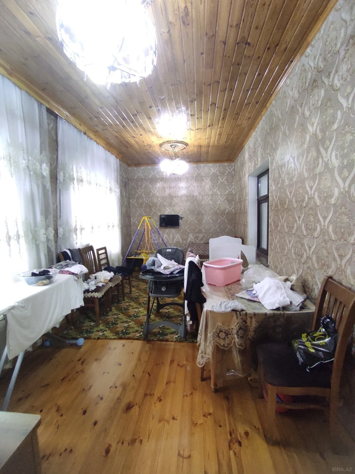 Satılır 5 otaqlı həyət evi 220 m²