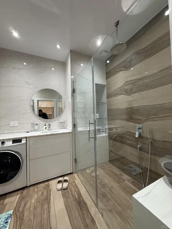 Kirayə verilir 2 otaqlı mənzil 60 m²