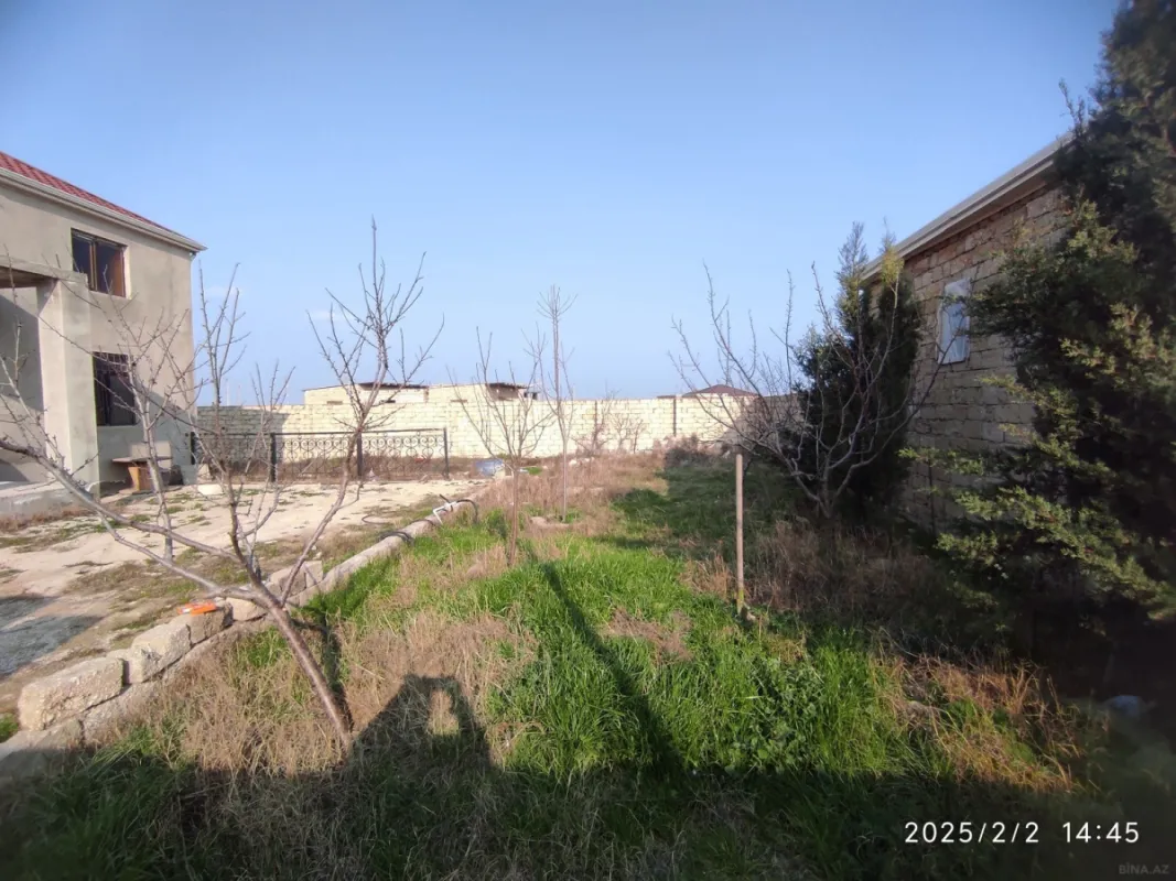 Satılır 6 otaqlı həyət evi 220 m²