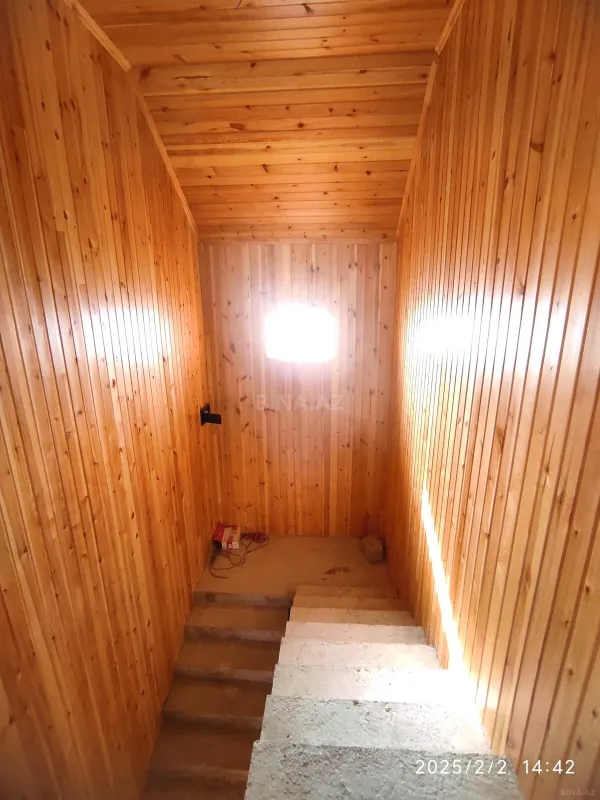 Satılır 6 otaqlı həyət evi 220 m²