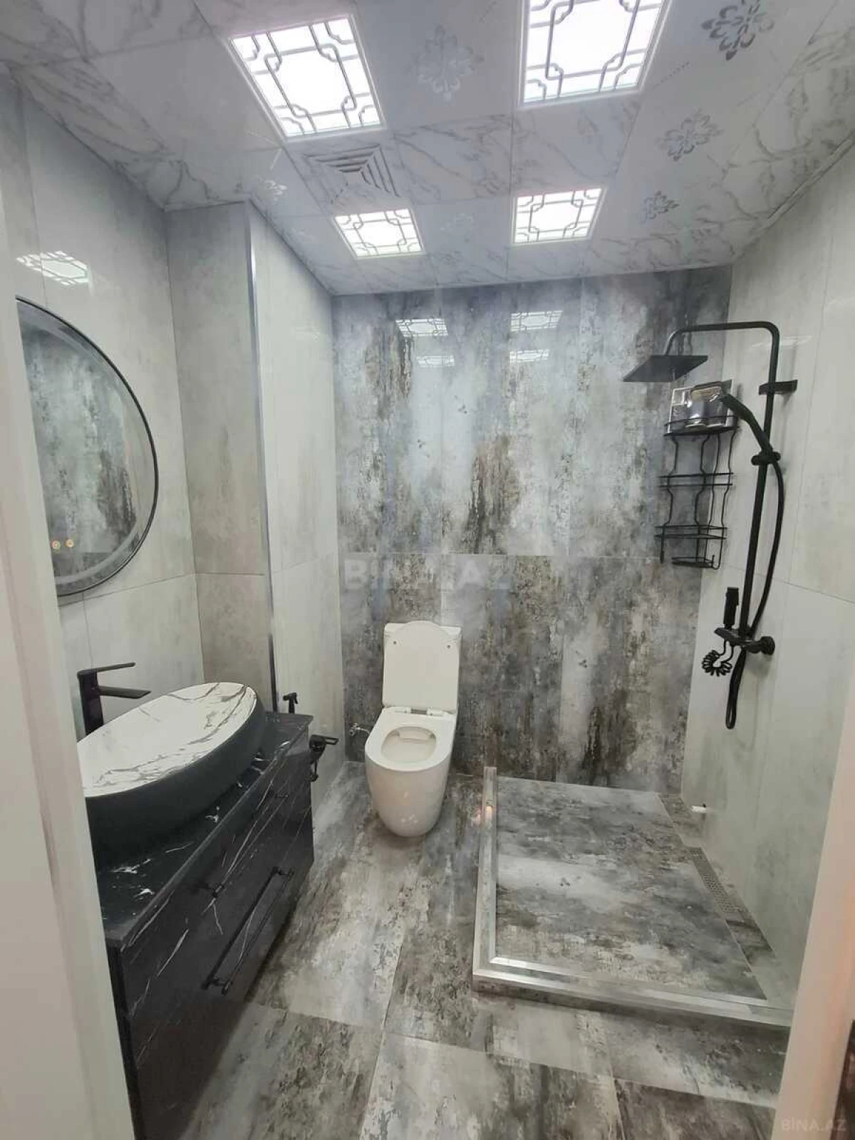 Satılır 2 otaqlı mənzil 45 m²