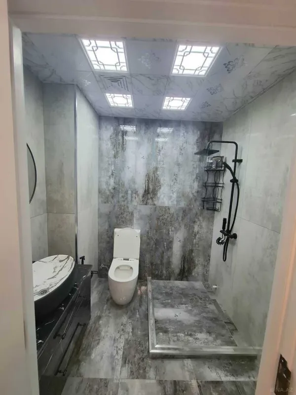 Satılır 2 otaqlı mənzil 45 m²