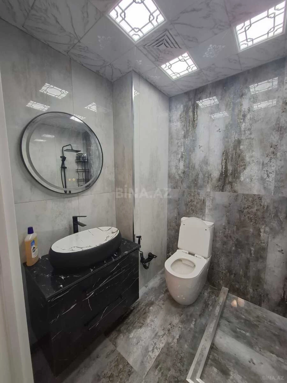 Satılır 2 otaqlı mənzil 45 m²