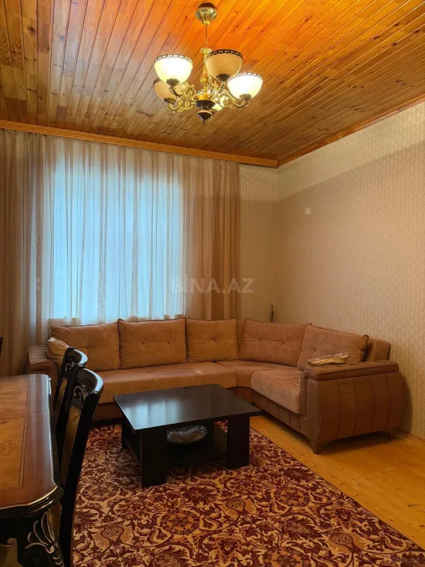 Satılır 3 otaqlı həyət evi 150 m²