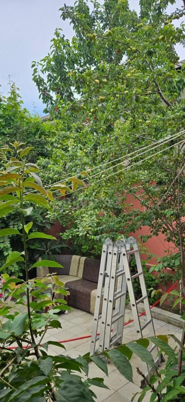 Satılır 3 otaqlı həyət evi 150 m²