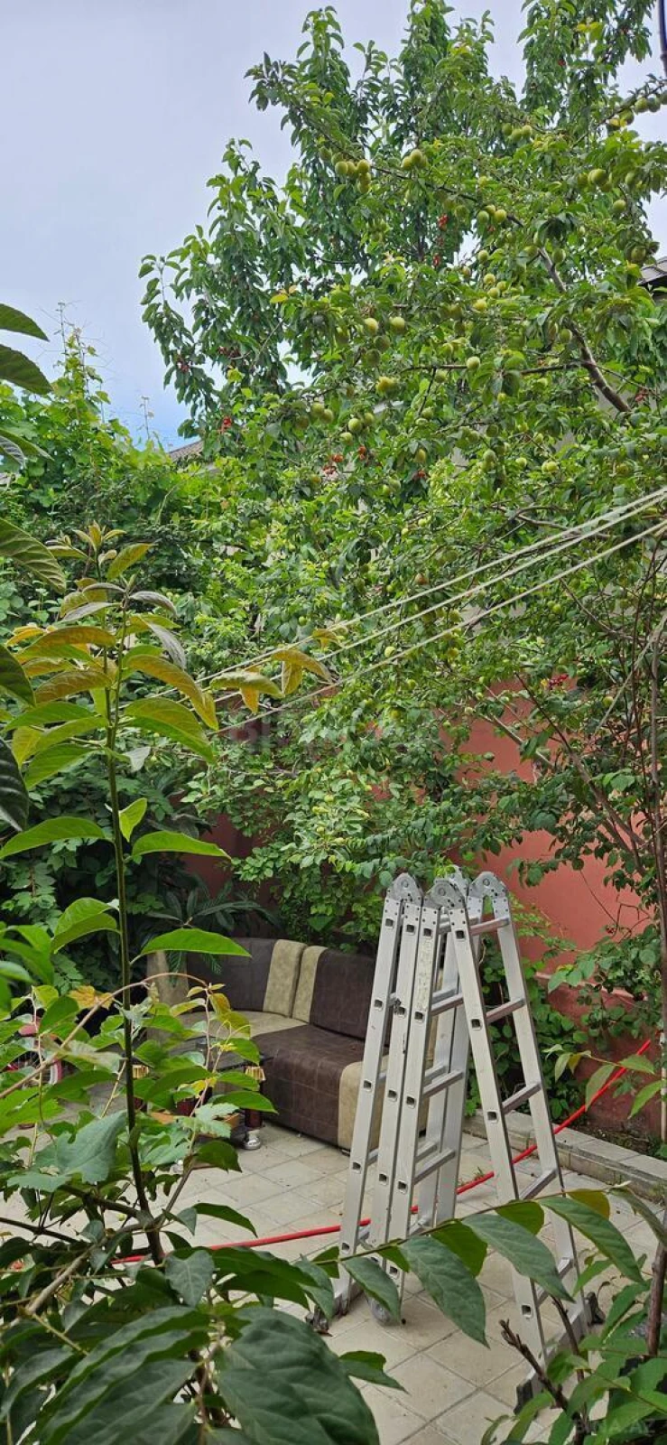 Satılır 3 otaqlı həyət evi 150 m²