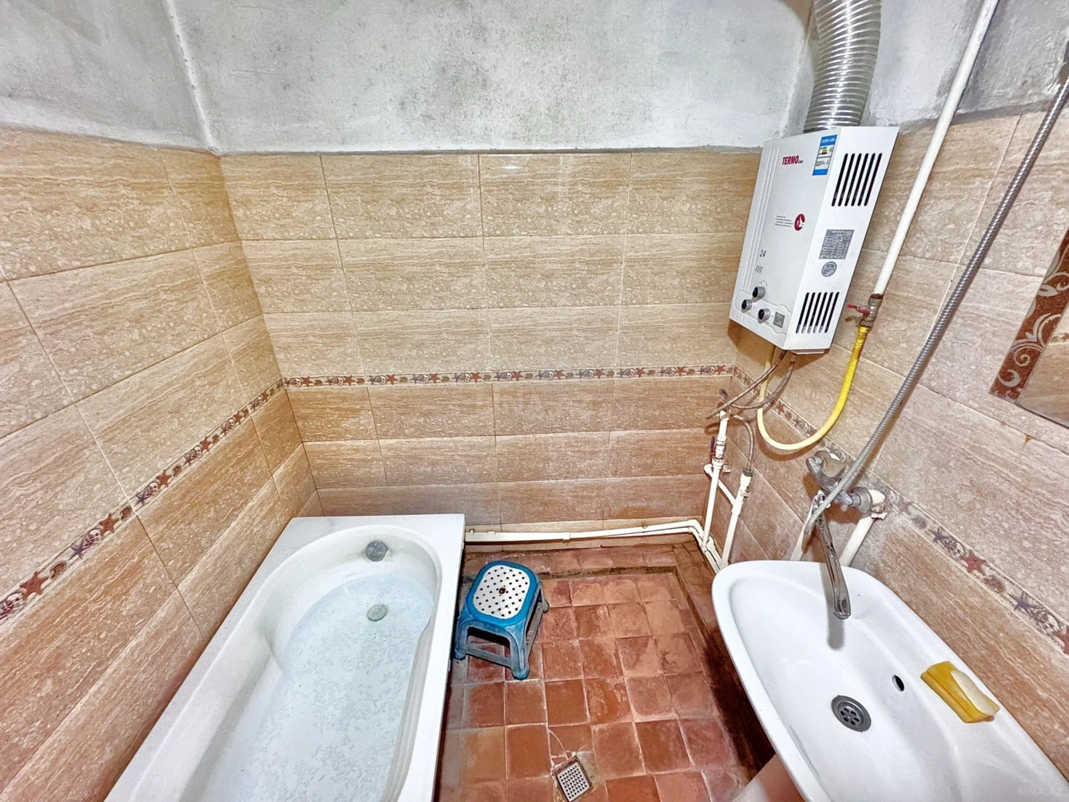 Satılır 3 otaqlı mənzil 75 m²