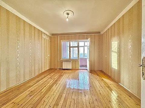 Satılır 3 otaqlı mənzil 75 m²