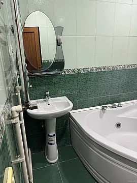 Kirayə verilir 2 otaqlı mənzil 66 m²