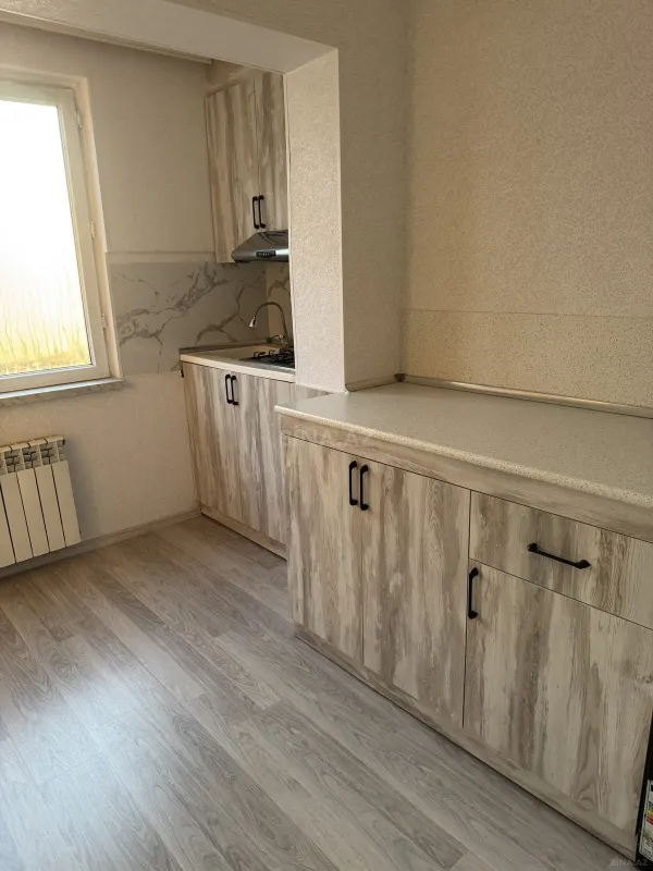 Kirayə verilir 2 otaqlı mənzil 66 m²