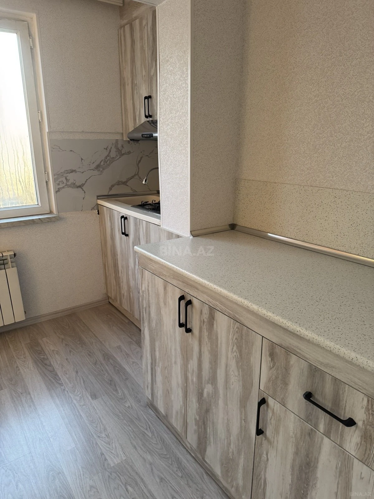 Kirayə verilir 2 otaqlı mənzil 66 m²