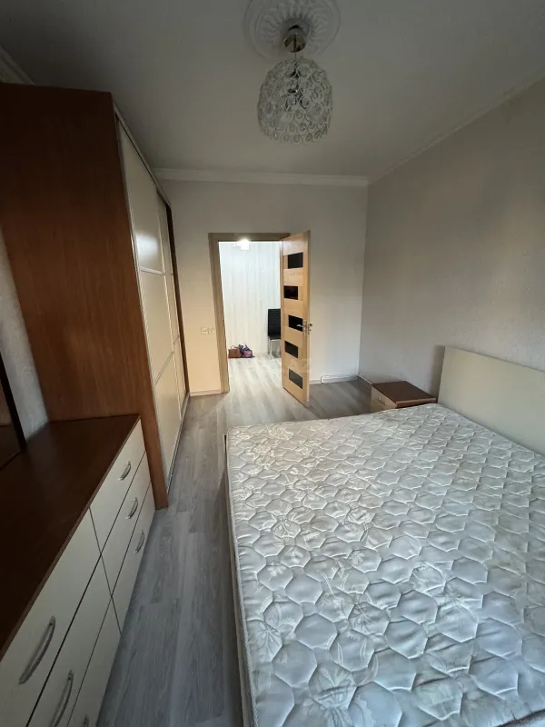 Kirayə verilir 2 otaqlı mənzil 66 m²