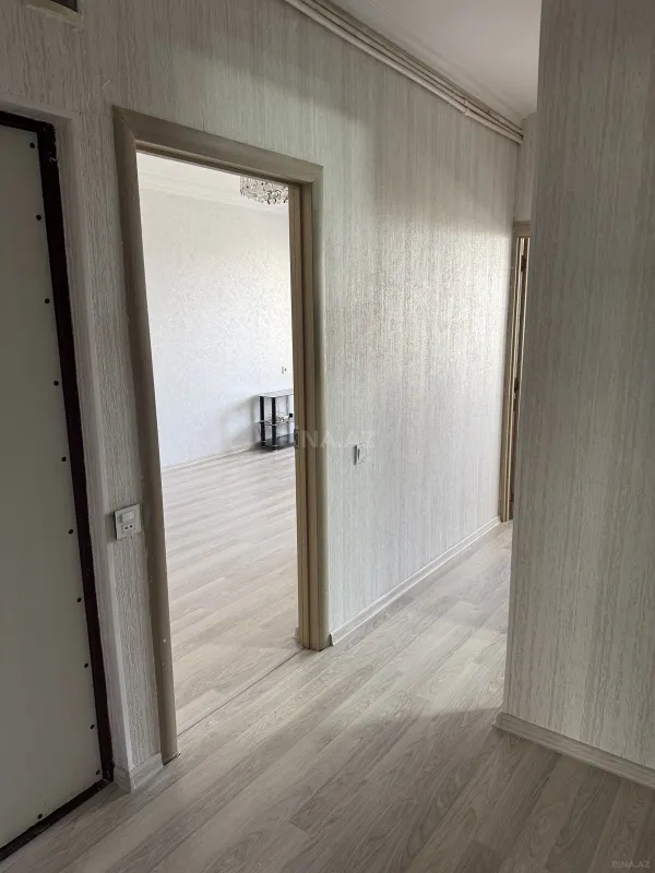Kirayə verilir 2 otaqlı mənzil 66 m²