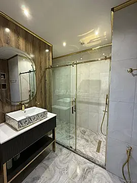 Kirayə verilir 3 otaqlı mənzil 180 m²