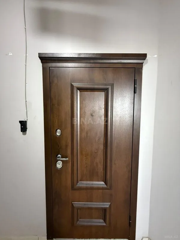 Kirayə verilir 3 otaqlı mənzil 180 m²