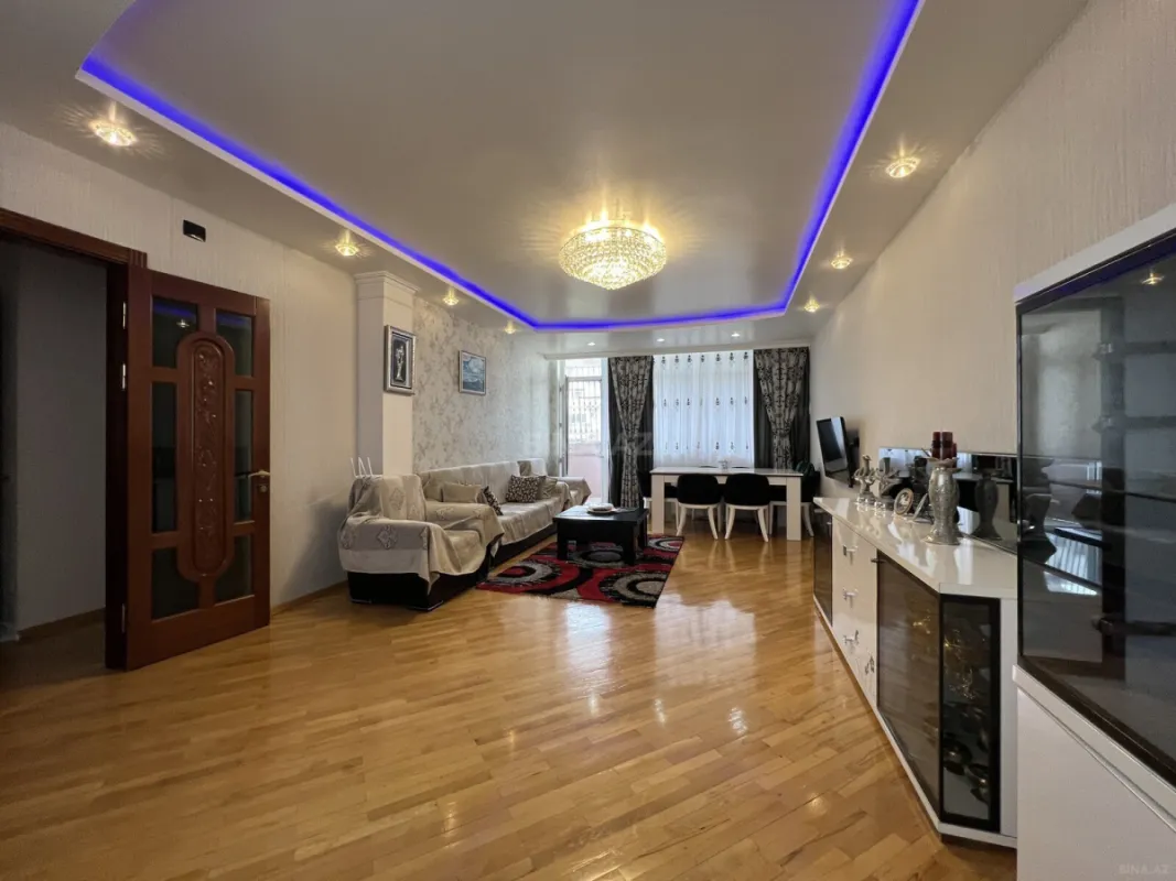 Satılır 3 otaqlı mənzil 100 m²