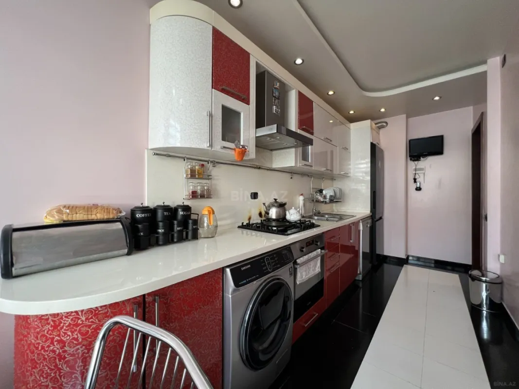 Satılır 3 otaqlı mənzil 100 m²