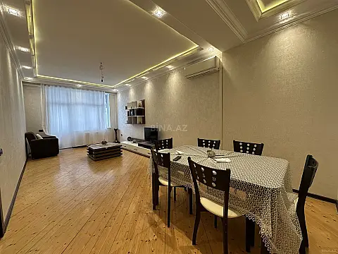 Satılır 3 otaqlı mənzil 120 m²