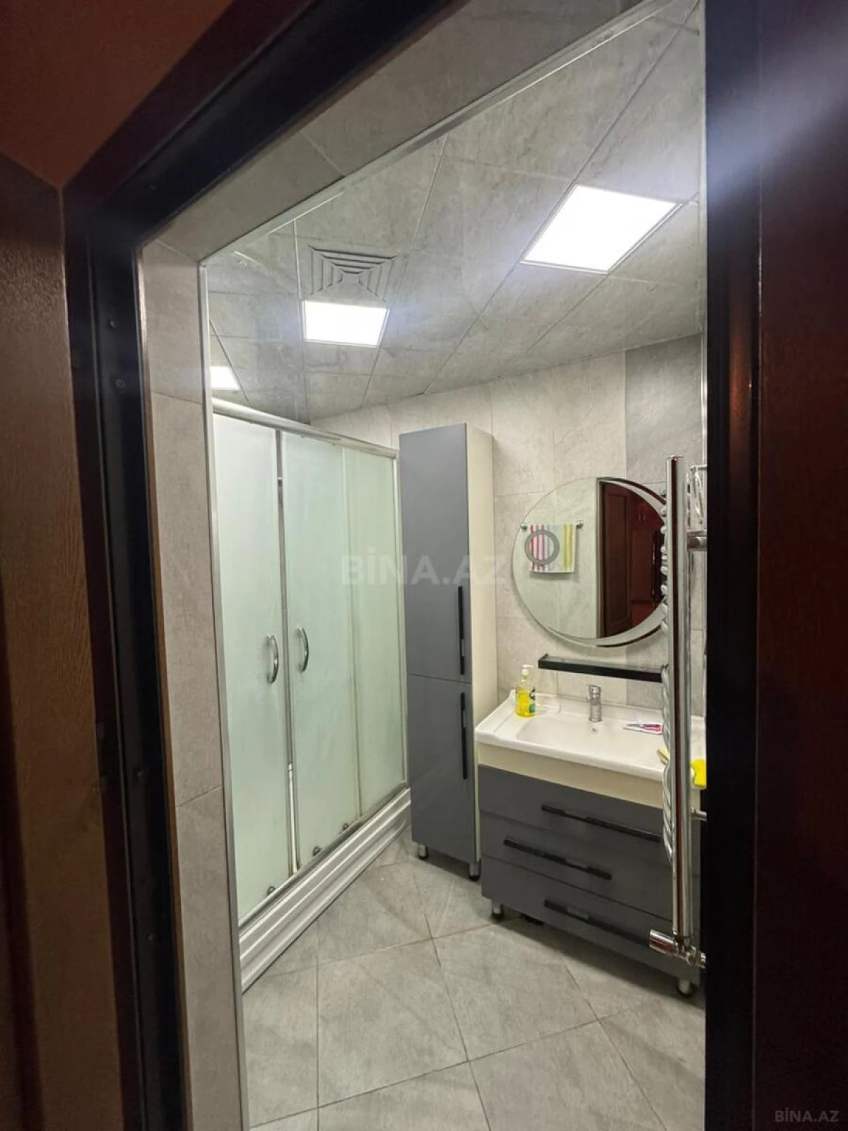 Satılır 2 otaqlı mənzil 80 m²