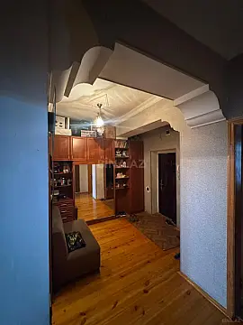 Satılır 2 otaqlı mənzil 80 m²