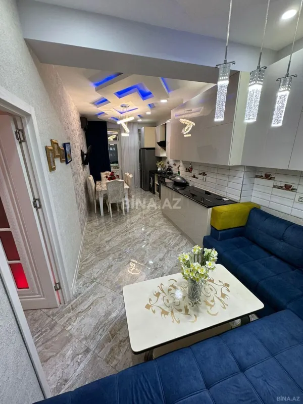 Kirayə verilir 2 otaqlı mənzil 80 m²