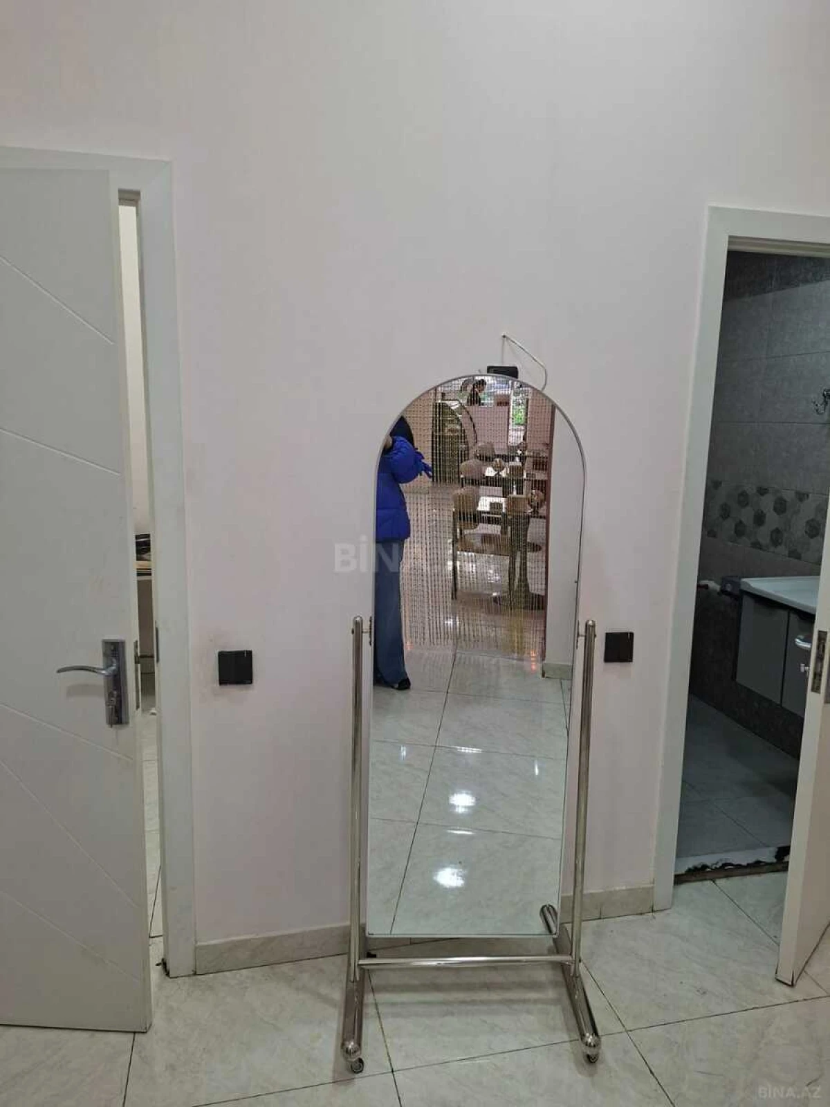 Satılır obyekt 65 m²