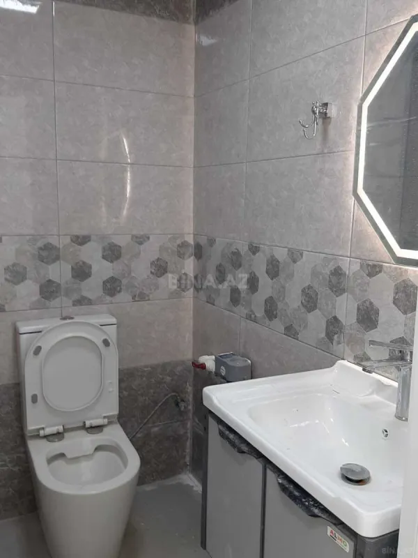 Satılır obyekt 65 m²