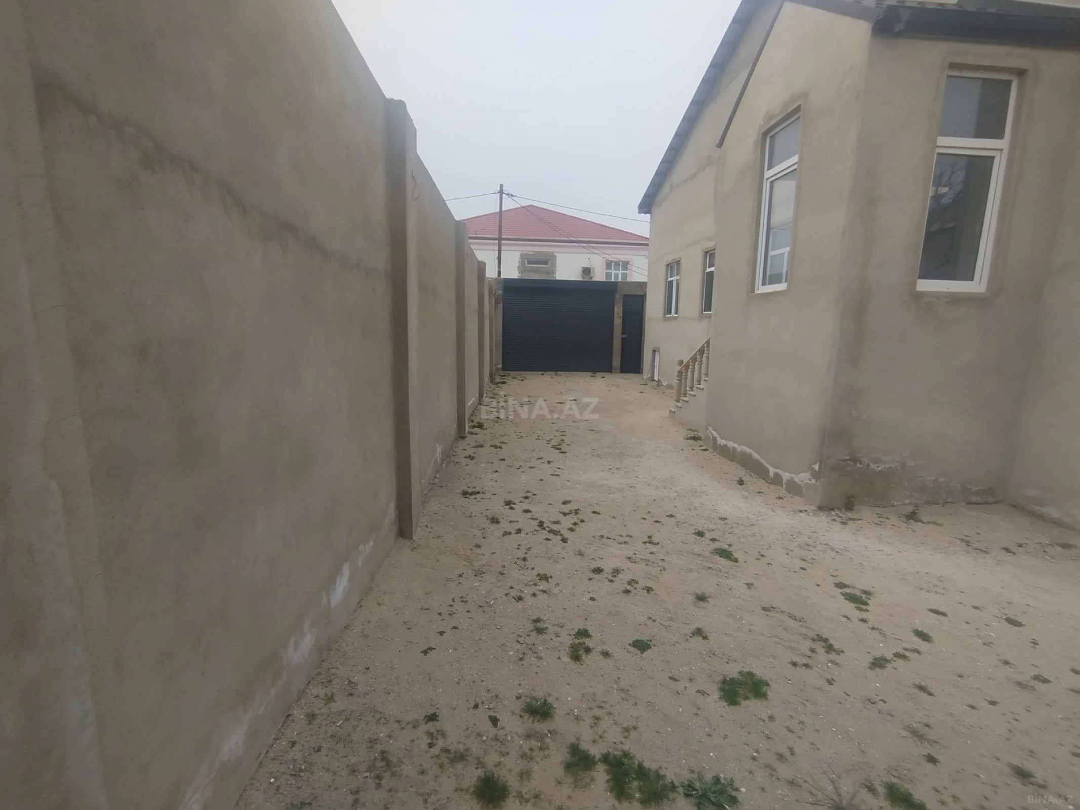 Satılır 6 otaqlı həyət evi 190 m²