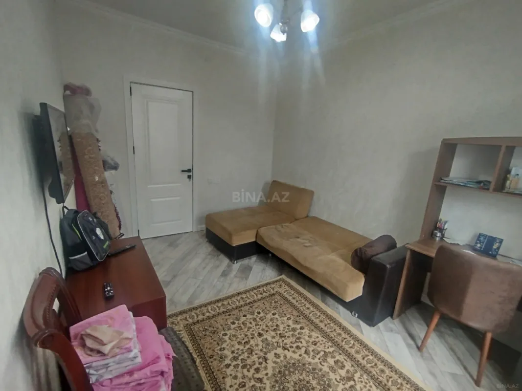Satılır 6 otaqlı həyət evi 190 m²