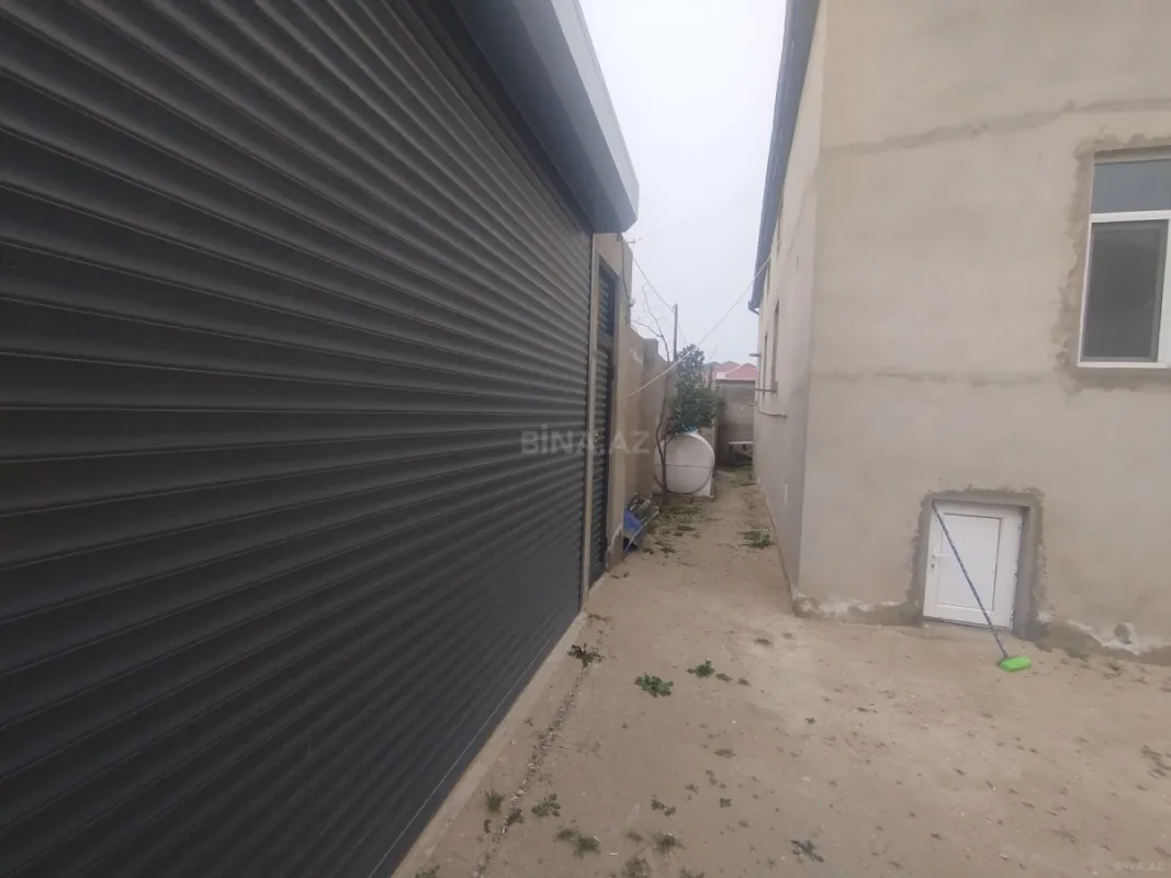 Satılır 6 otaqlı həyət evi 190 m²