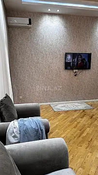 Kirayə verilir 3 otaqlı mənzil 135 m²
