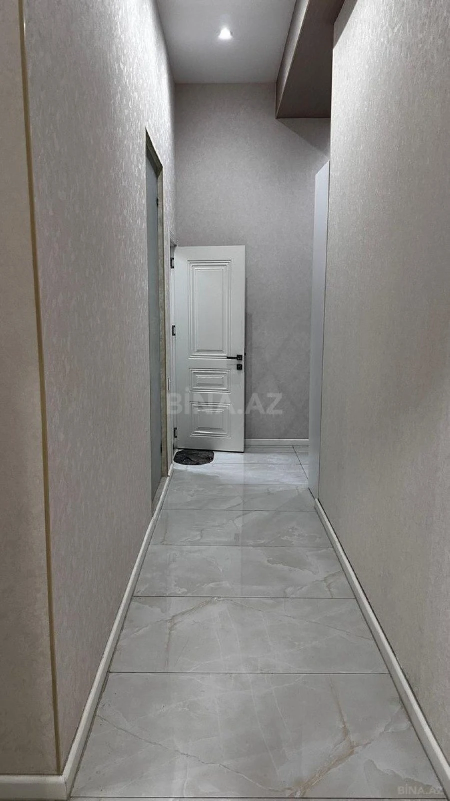 Kirayə verilir 3 otaqlı mənzil 135 m²