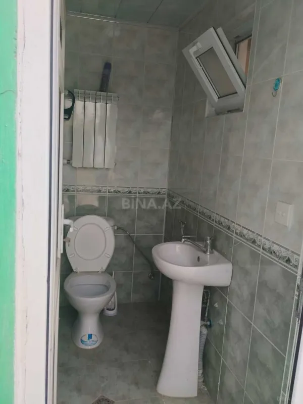 Satılır 5 otaqlı həyət evi 380 m²