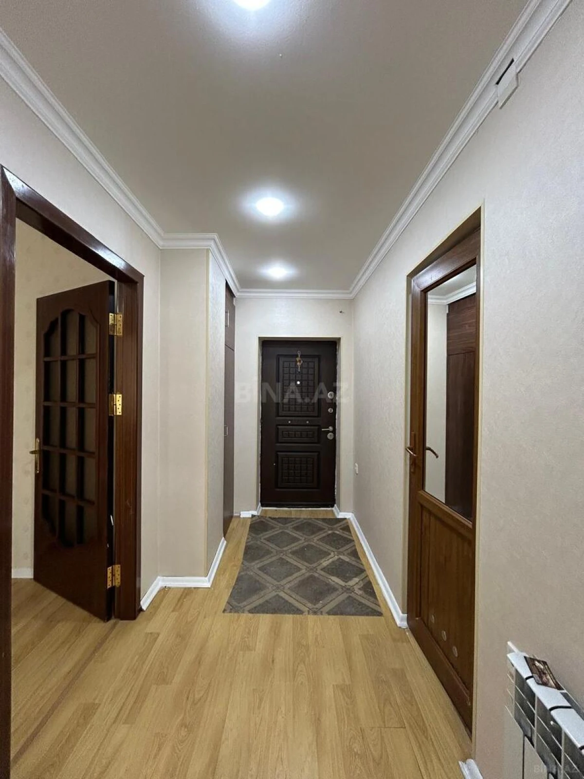 Satılır 2 otaqlı mənzil 57 m²