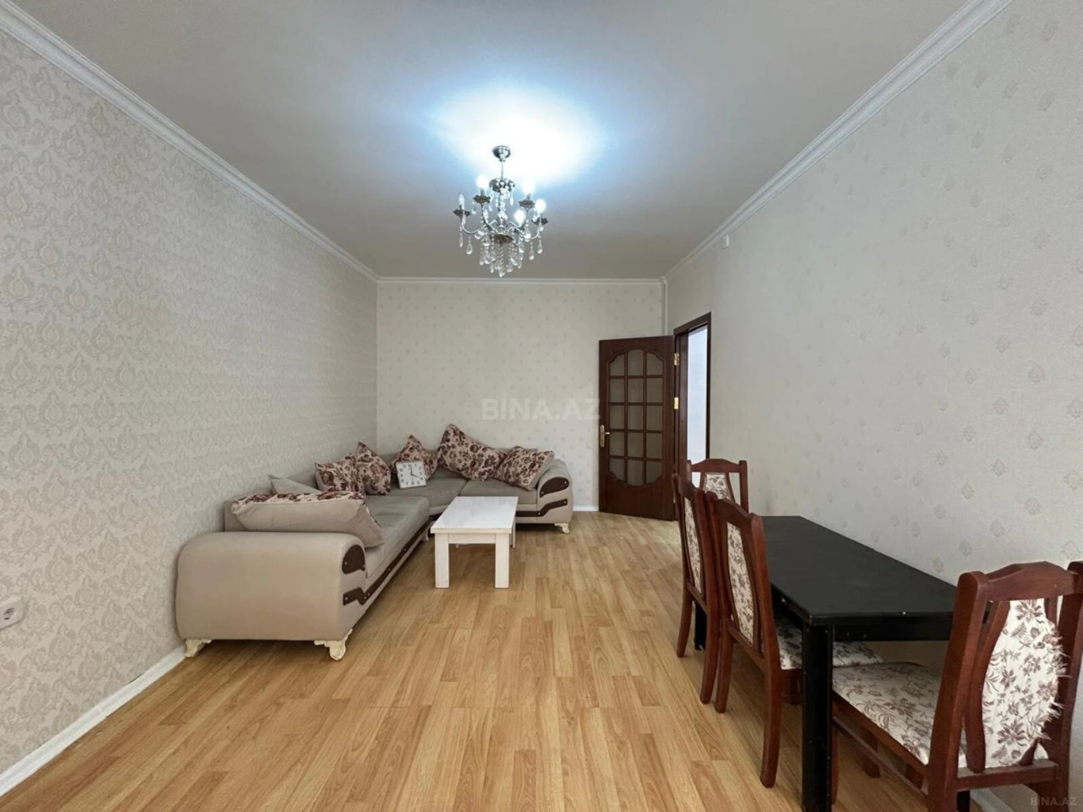 Satılır 2 otaqlı mənzil 57 m²